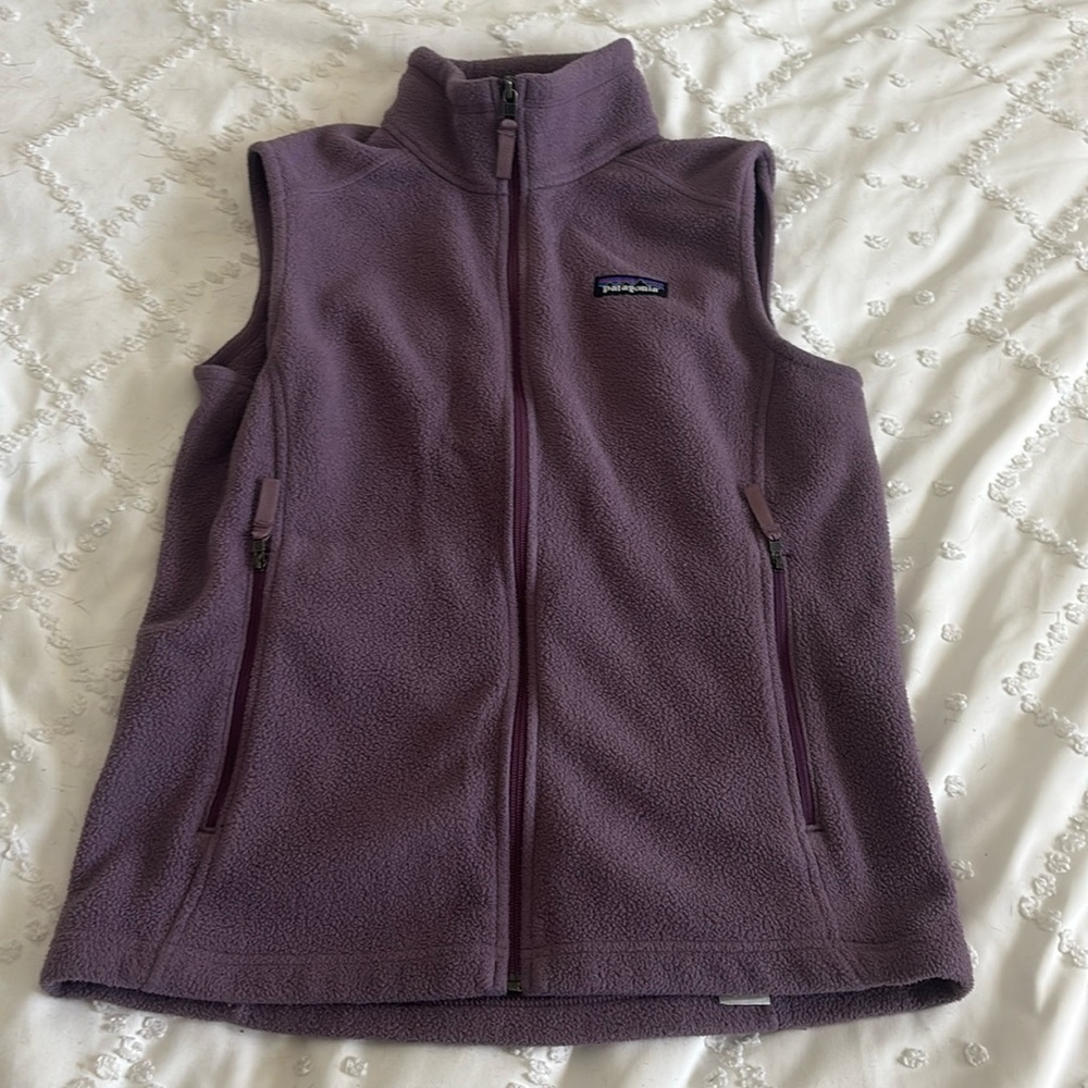 Patagonia medium purple vest